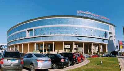 المستشفى الجوى التخصصى يستضيف خبيرا عالميا فى جراحات القلب المتقدمة وزرع القلب الصناعى
