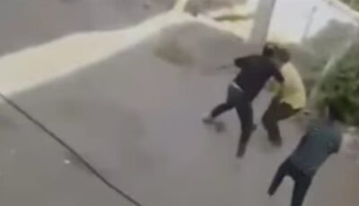 شاهد لحظة مقتل شخص على يد شقيقه وسط الشارع وفرار المتهم على دراجة نارية بالمنوفية