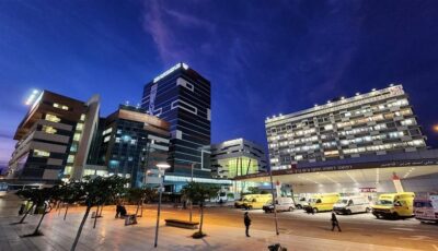 هآرتس: التحريض على الأطباء العرب يهدد منظومة الصحة الإسرائيلية