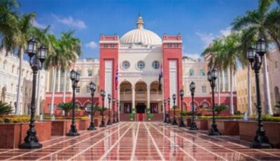 الجامعة البريطانية تفتح باب التقدم بكلياتها الـ13 عقب إعلان الحد الأدنى للجامعات الخاصة