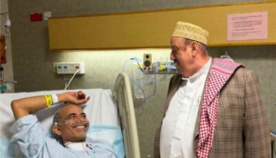 المشهد اليمني – أول ظهور للفريق محمود الصبيحي من داخل المستشفى في السعودية.. كيف تبدو حالته الصحية الآن؟