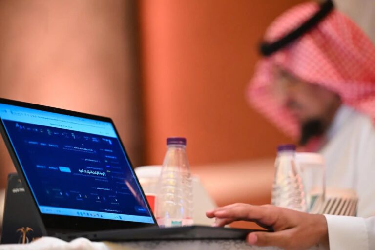 50 فريقًا يتنافسون في هاكاثون إمارة تبوك لابتكار حلول رقمية مستدامة
