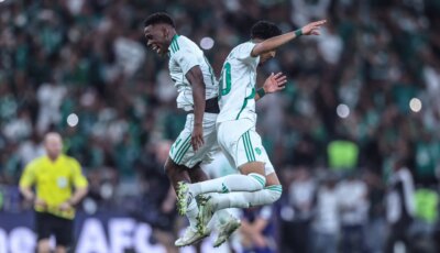 صفقتان جديدتان وحارس بديل.. كيف يبدأ الأهلي موسم دوري روشن؟