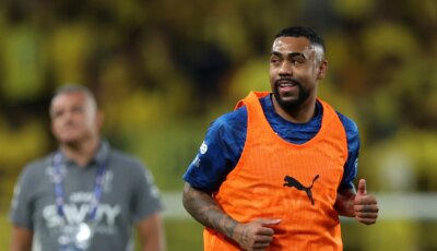 مباراة الفيصلي ليست الأخيرة.. مالكوم يصدم الهلال بقرار جديد