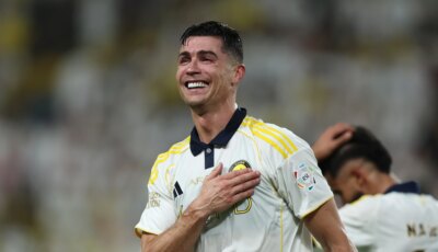 عاد ولكن.. رونالدو يظهر مع النصر في مباراة الرياض