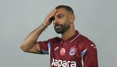 صفقة محمد صلاح تشعل أزمة في تركيا.. مطالب بـ”التحقيق” مع رئيس بلدية طرابزون والرد يأتي سريعًا