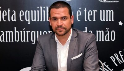مصادر الوئام.. حقيقة إقالة روي بيدرو من منصبه بالأهلي
