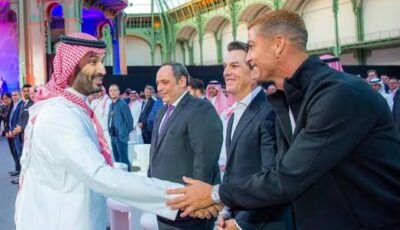 مصافحة ولي العهد ورونالدو تخطف عدسات الصحافة الإسبانية