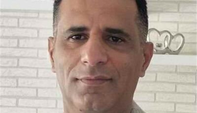 المشهد اليمني – البصمة في صنعاء ليست مجرد حضور.. صحفي يكشف ما وراء إجراءات الحوثيين المثيرة للقلق