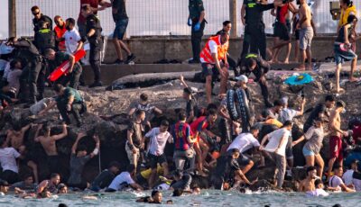 إسبانيا تمهل إيطاليا لإنهاء قيود حدودية وروما ترفض “التهديد”