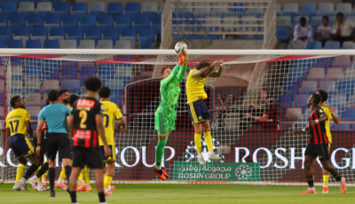 النصر ينتصر أمام الرياض برباعية ويتصدر دوري روشن مؤقتا