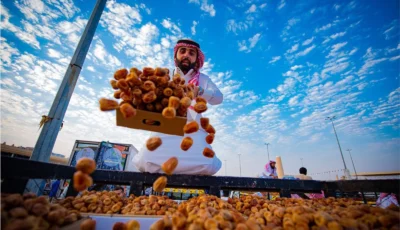 أكثر من 40 صنفًا في مهرجان تمور الخبراء ورياض الخبراء.. والسكري يتصدر المبيعات