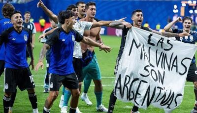 احتفال بالانتصار أم تكريس للأزمة السياسية؟ الاتحاد الأرجنتيني يخلّد فوز منتخبه على إنجلترا بيوم وطني