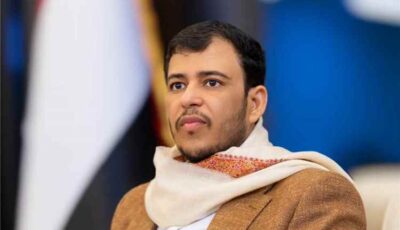 المشهد اليمني – العليمي يرد لأول مرة على مزاعم الانتقالي بتقييد حركة قيادات جنوبية في السعودية