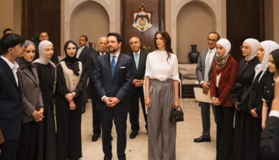 ولي العهد الأردني والأميرة رجوة يستقبلان أوائل الثانوية العامة