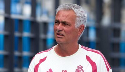مورينيو يحدد صفقة دفاعية.. وإدارة ريال مدريد تحسم موقفها