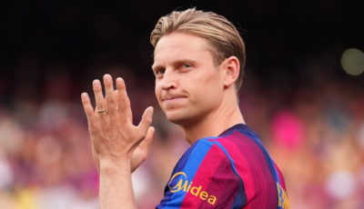 سبب غضب برشلونة من فرينكي دي يونغ.. النادي يوجه له رسالتين
