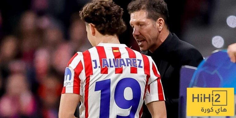 كواليس الأزمة المشتعلة بين أتلتيكو مدريد ووكيل أعمال ألفاريز