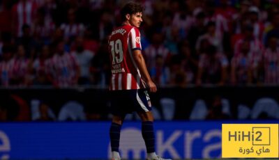 برشلونة يعمل على تسجيل ألفاريز في يناير