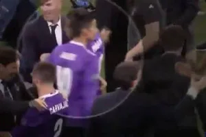 بالفيديو… جيميس رودريغيز يتجاهل زيدان ويؤكد رحيله عن ريال مدريد
