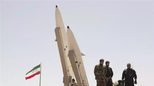 الجيش الإيراني يعلن استغلال وقف إطلاق النار في استيراد معدات