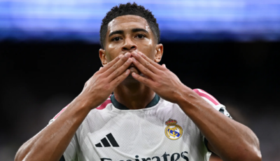ما القنوات الناقلة لمباراة ريال بيتيس وريال مدريد في الدوري الإسباني 2026-2027؟ وكيف تشاهدها عبر الإنترنت؟