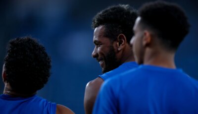 هل تعمد استفزاز الهلال؟.. الشباب يعلن تعاقده مع البليهي بطريقة مثيرة