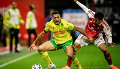بالقوس والسهم.. مصطفى محمد ينضم لصلاح في الدوري التركي