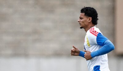 السر عند محمد نور.. لماذا يرتدي ريوس قميص المدافعين في الاتحاد؟