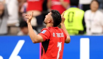 تريزيجيه يشعل غضب جماهير الرياض قبل موقعة الأهلي