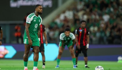 فيديو: الأهلي يكتسح الرياض بخماسية في دوري روشن