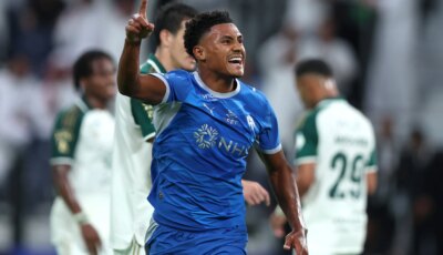 بالفيديو: 40 دقيقة تكفي.. واتكينز يخطف قلوب جماهير الهلال مبكرًا