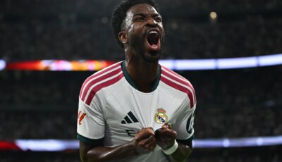 بالفيديو: ديوماندي يحرز أول أهدافه مع ريال مدريد.. وبطاقة حمراء لفينيسيوس بعد التسجيل